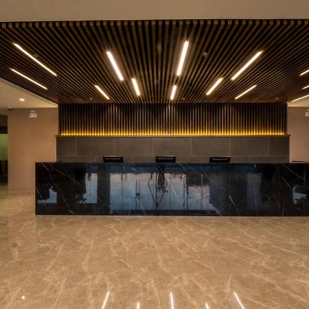 Sequoia Hotel Manila Bay Paranaque City Exteriör bild